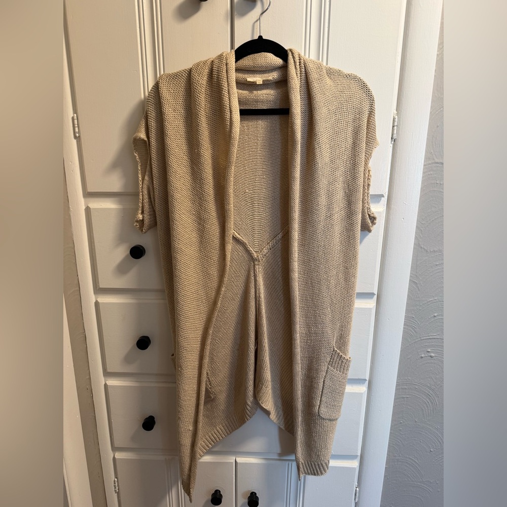 Mystree Cream Open-Front Short Sleeve Cardigan with Pockets